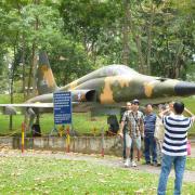 Bomber outside the palace in Saigon